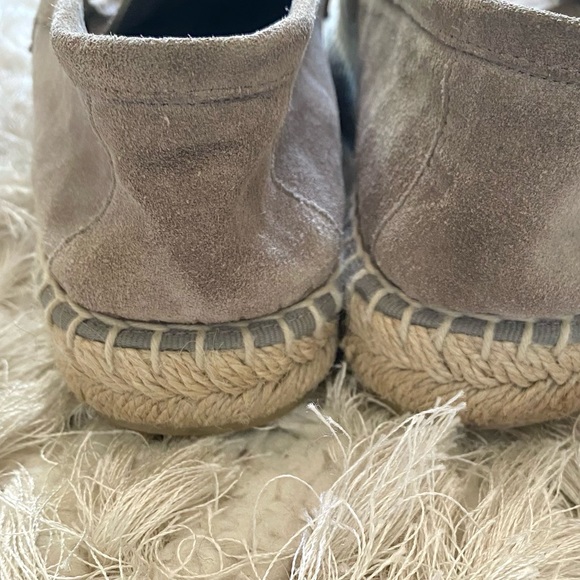 VINCE taupe Daria loafer espadrilles - Picture 6 of 6